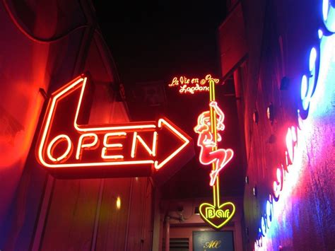 swingers club brussels|Looking for a nice swinger club : r/brussels